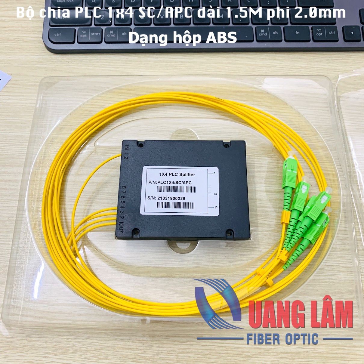 Bộ chia quang dạng hộp ABS PLC 1x4 SC/APC dài 1.5M phi 2.0mm