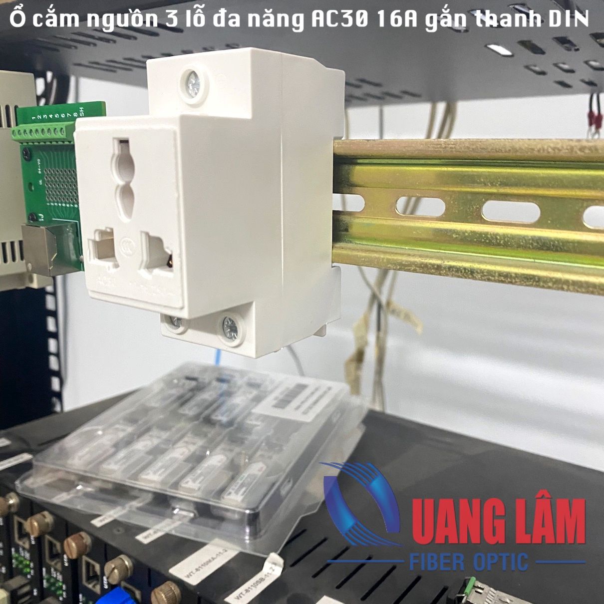 Ổ cắm nguồn 3 lỗ đa năng AC30 16A gắn thanh DIN Rail