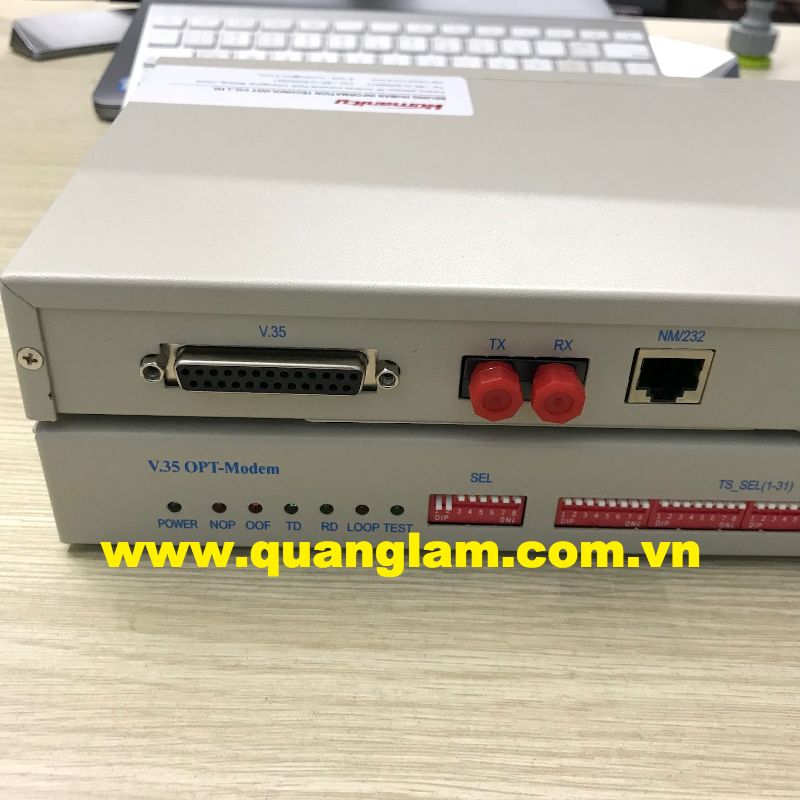 Modem quang V.35 P/N: HM-C114 (Hãng Humanity) – Công ty TNHH Công Nghệ ...