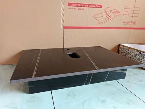 Bàn đá KENDURA M02 chống trầy đen