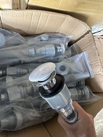 Bộ xả chậu ruột gà nhấn sứ