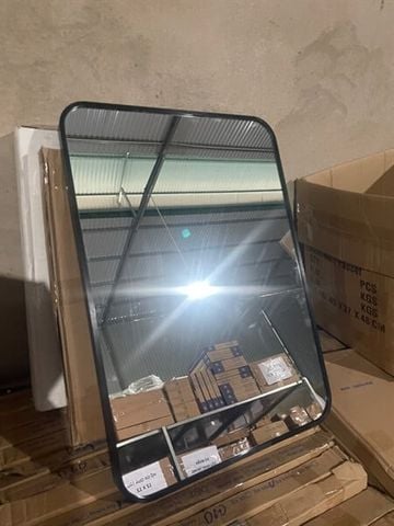 Gương 50x70 đen thép treo ngang