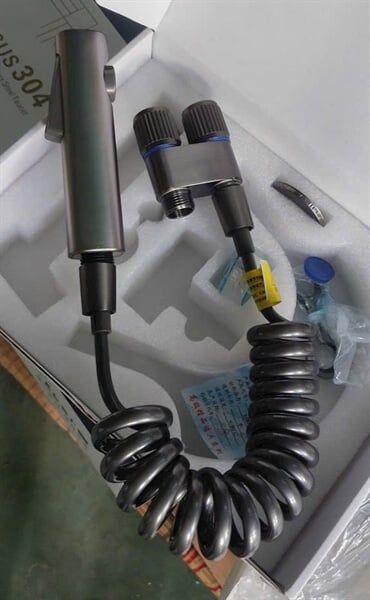 Vòi xịt xám + Van T