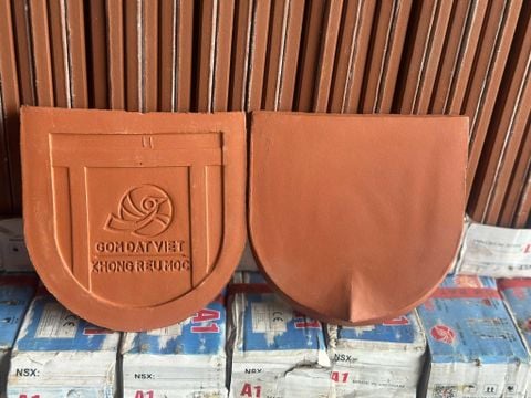 Ngói hài 150 Đất Việt