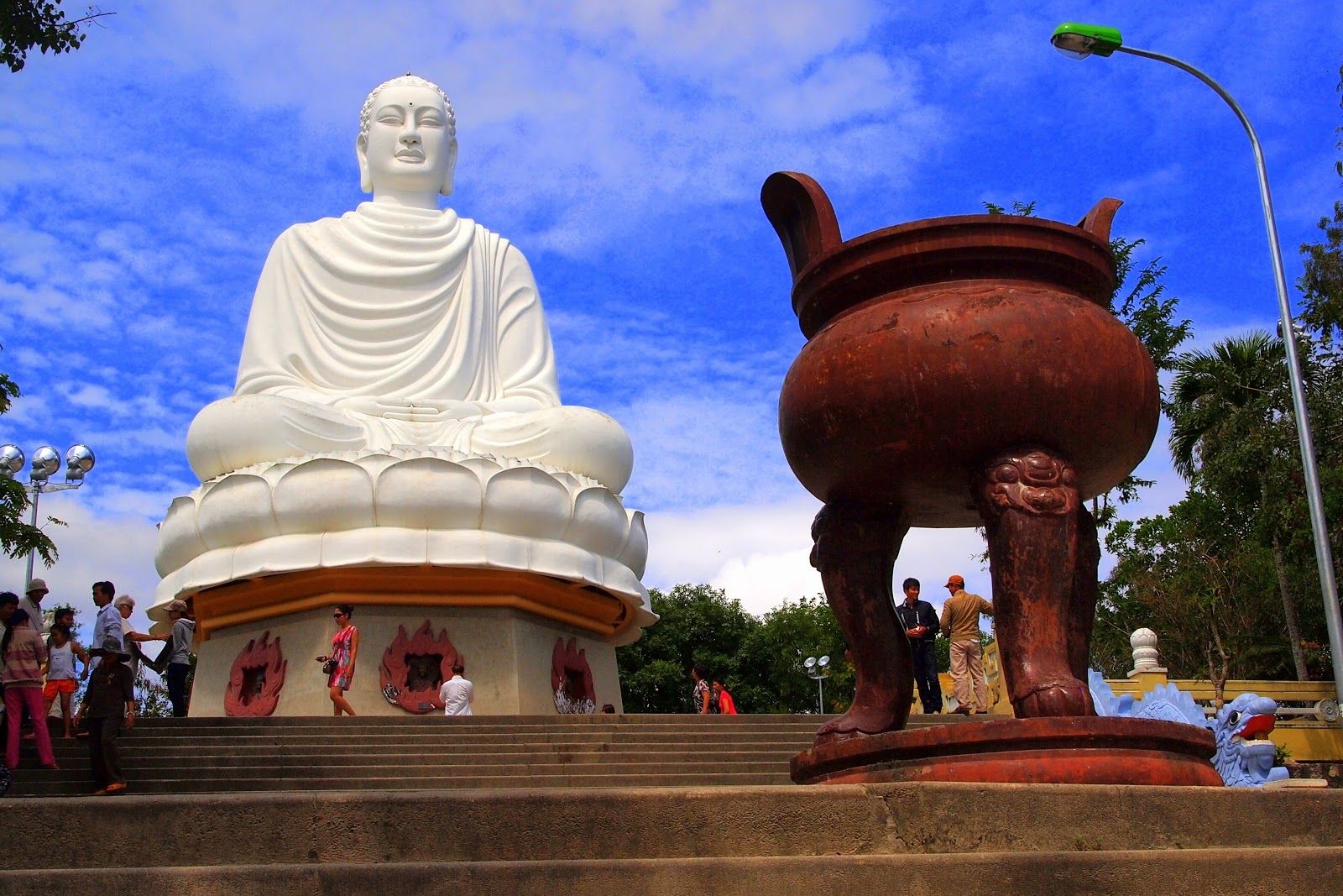 LONG SON PAGODA