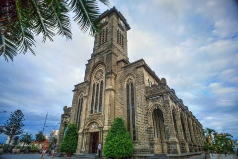  THE MOUNTAIN CHURCH NHA TRANG 