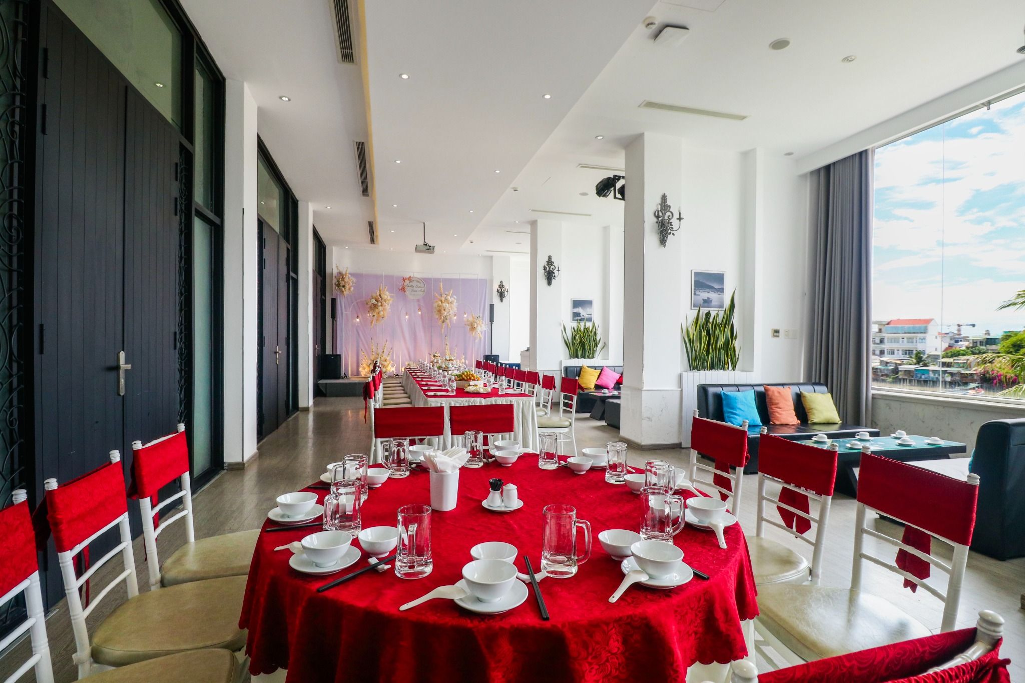 VIP 79 (Dining room)