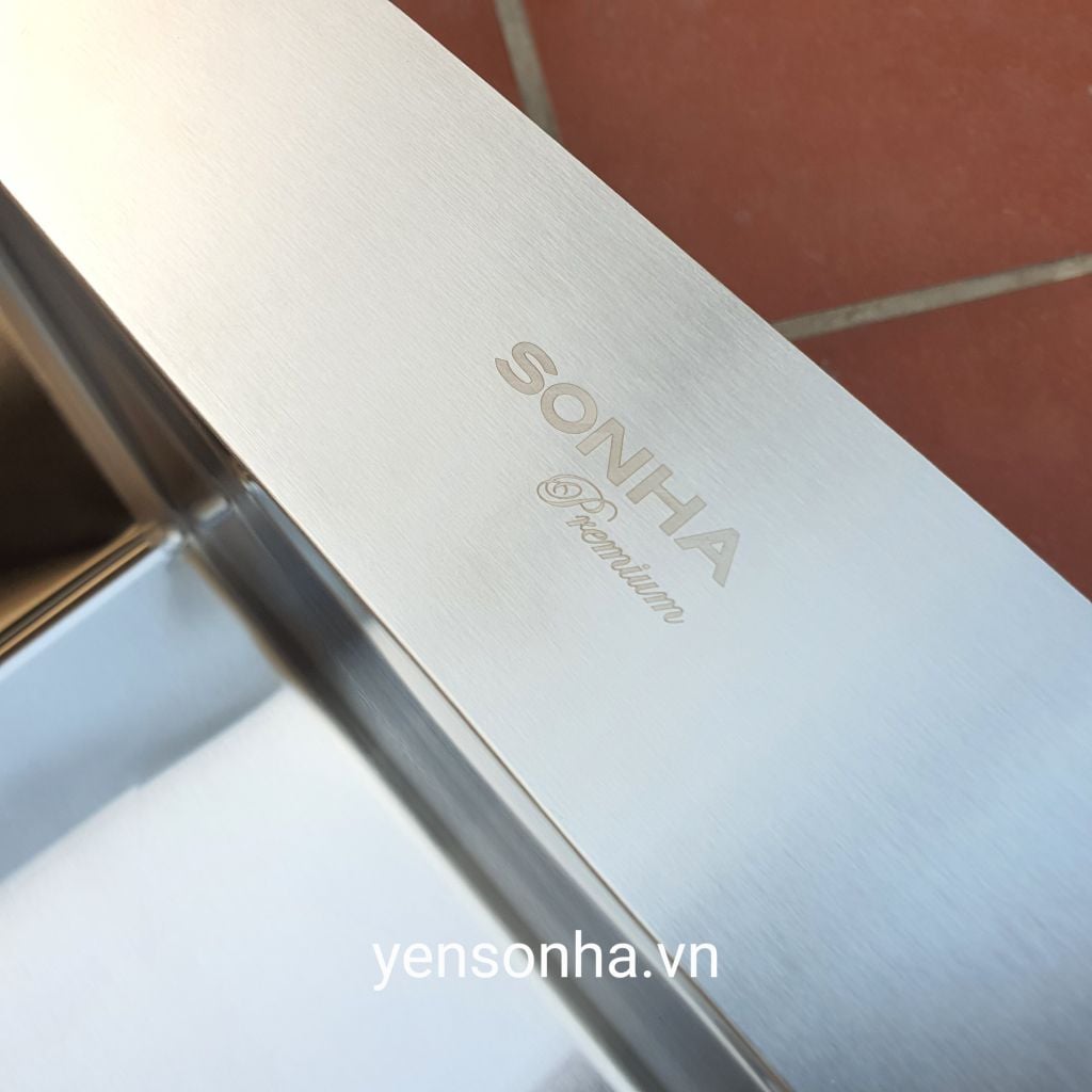 Chậu rửa bát Sơn Hà Premium 2 hố lệch