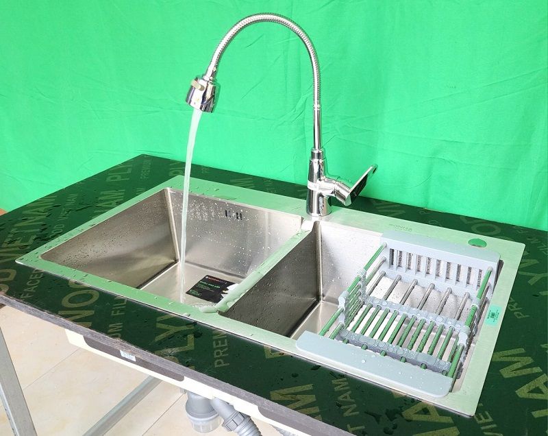 Bộ chậu Luxuyry 2 hố cân và vòi Pop Song VR6002