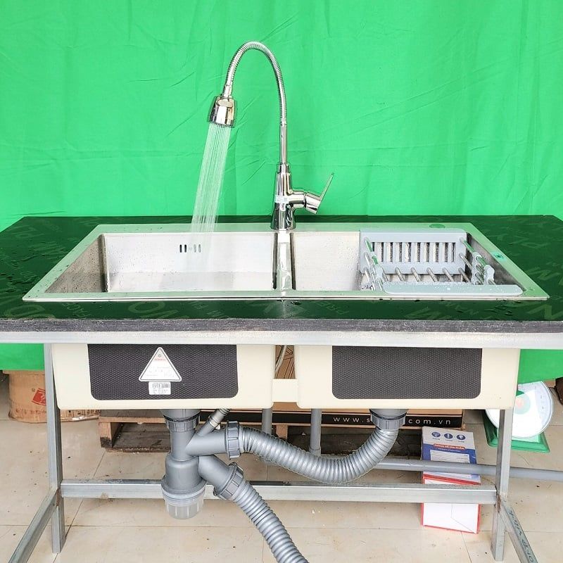 Bộ chậu Luxuyry 2 hố cân và vòi Pop Song VR6002