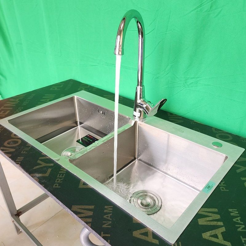 Bộ Chậu Sơn Hà Luxury với Vòi Pop Song VR6001