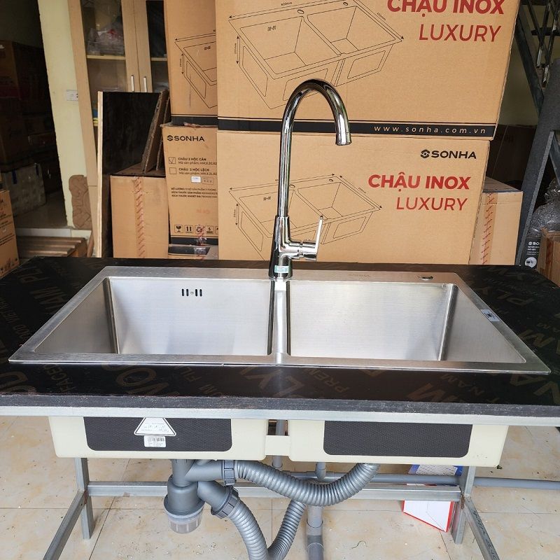 Bộ Chậu Sơn Hà Luxury với Vòi Pop Song VR6001