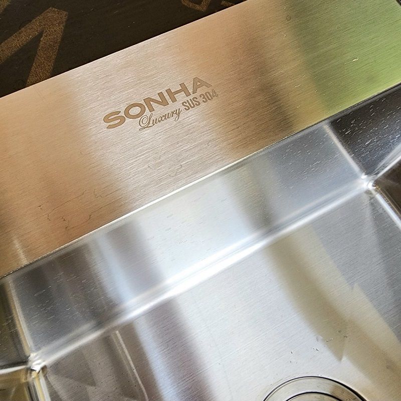 Bộ Chậu Sơn Hà Luxury với Vòi Pop Song VR6001