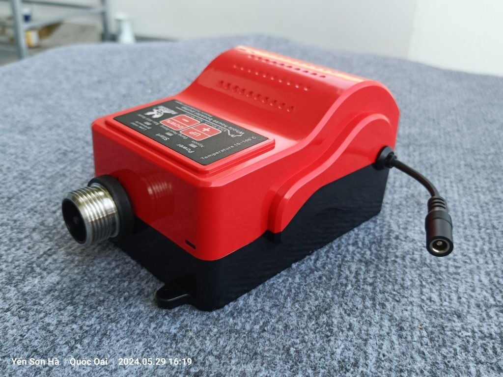 Máy bơm tăng áp từ thông minh 24v