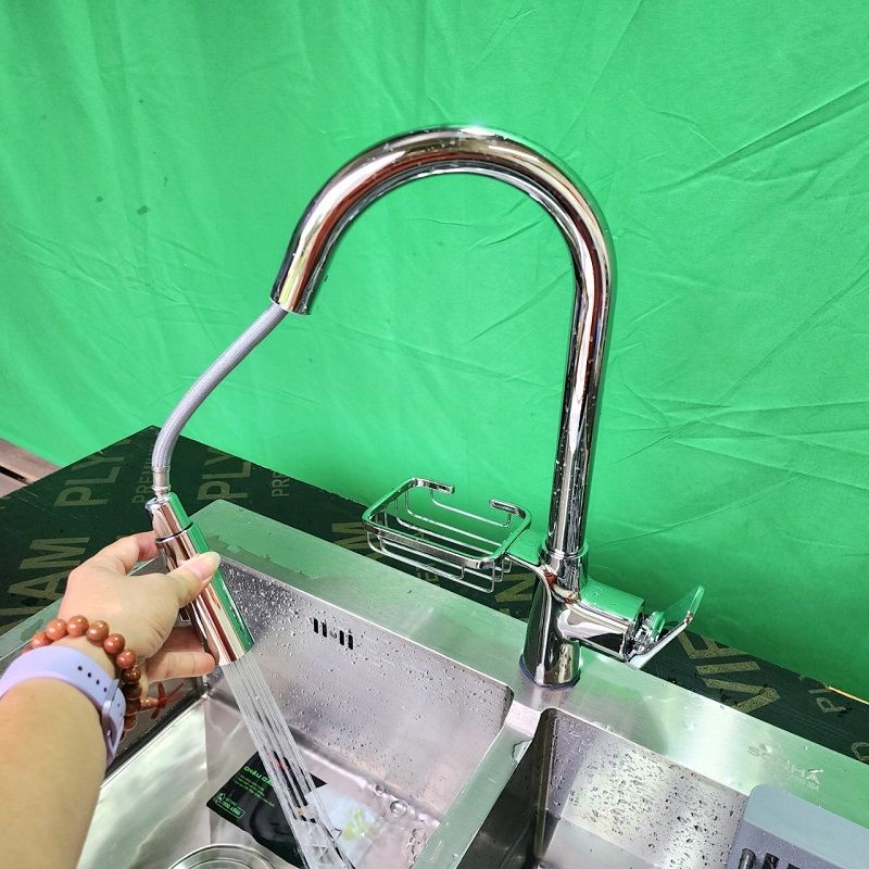 Vòi rửa bát dây rút HG bóng