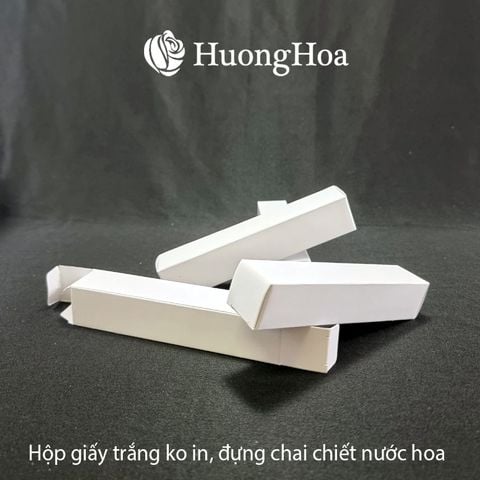 .. Hộp giấy màu trắng mã số 5, kích thước 25x25x130 mm ( hộp giấy ko có chai)