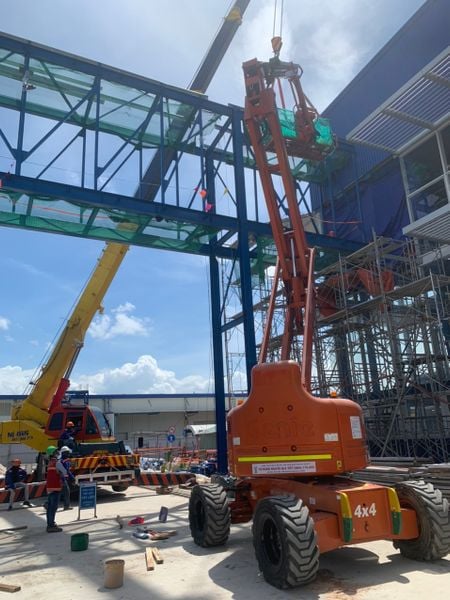 Xe nâng người Boom Lift Genie Z60/34