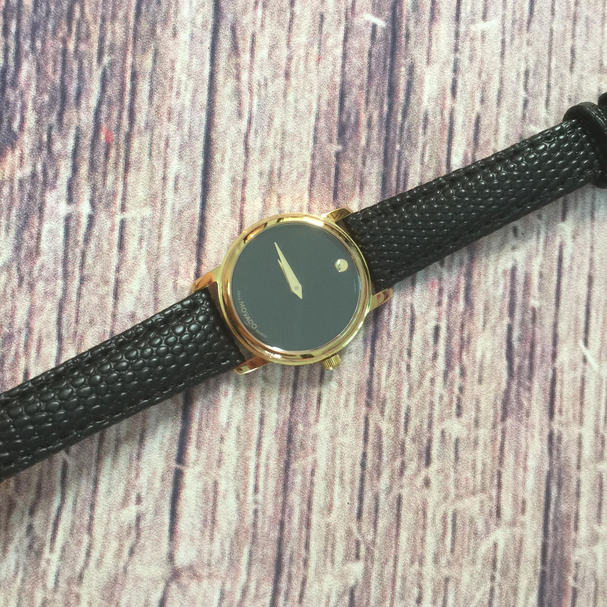 Đồng hồ nữ Movado - Mã K24