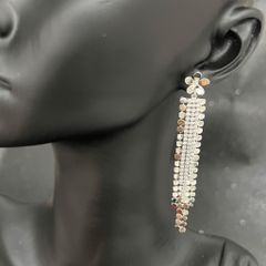  Bông Tai Cánh Hoa Tua Rua Pha Lê Trắng (AS) 