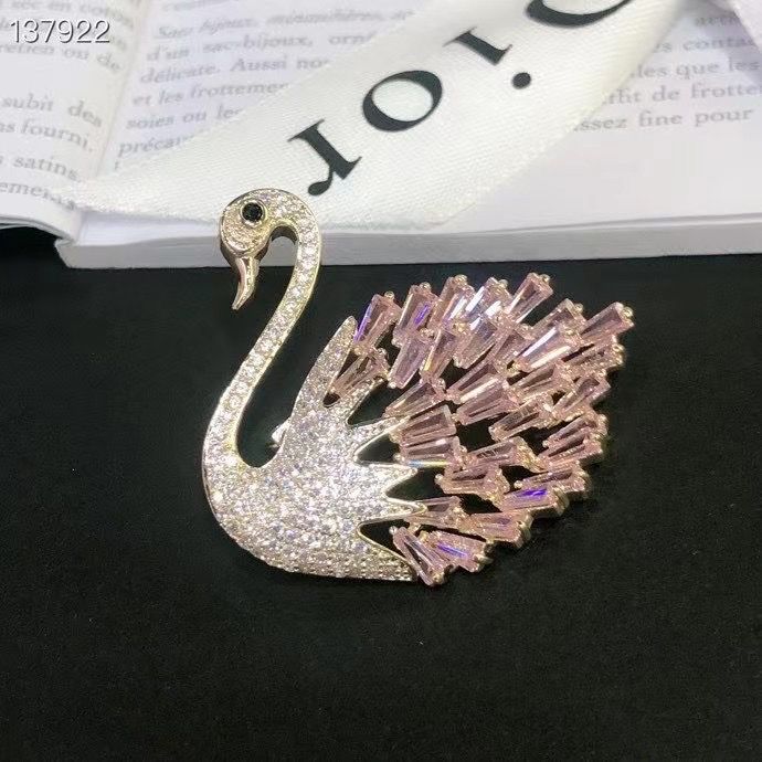  Cài Áo Con Thiên Nga Pha Lê Tím (AB) 