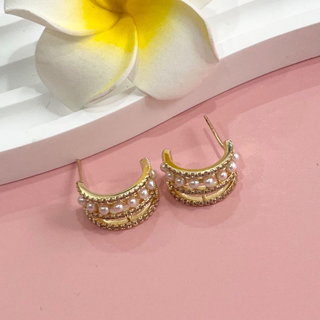  Bông Tai Khoen Tròn Màu Vàng Ngọc Trai & Pha Lê Trắng (AM) 