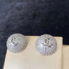  Bông Tai Chanel Màu Trắng Pha Lê (BZ) 