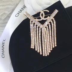  Cài Áo Nam, Nữ - Chanel Màu Trắng Pha Lê (CB) 