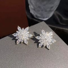  Bông Tai Hoa Hướng Dương Bản To Pha Lê Trắng Sang Trọng (BM) 