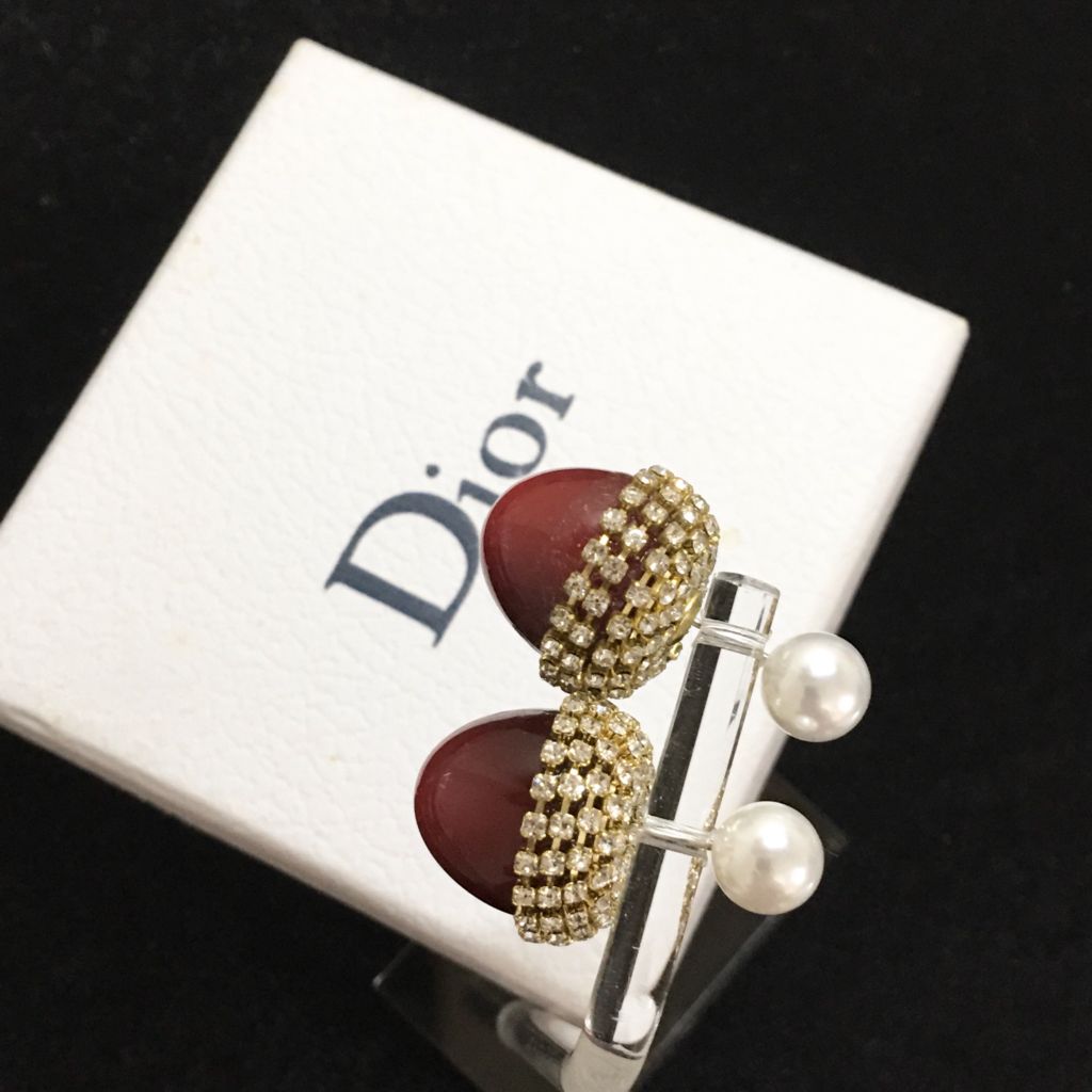 Bông Tai Dior Màu Đỏ Ngọc Trai &  Pha Lê Trắng ( Có 3 Kiểu Đeo ) 