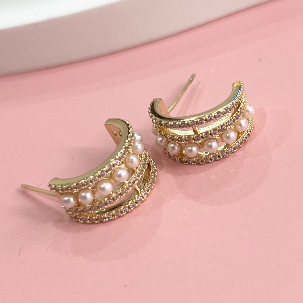  Bông Tai Khoen Tròn Màu Vàng Ngọc Trai & Pha Lê Trắng (AM) 