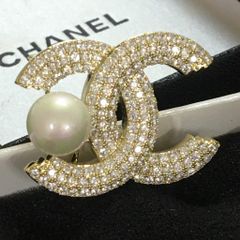  Cài Áo Chanel Màu Vàng Ngọc Trai & Pha Lê Trắng (BC) 