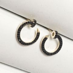  Bông Tai Cartier Cây Đinh Màu Vàng Pha Lê Đen Cá Tính (AD) 