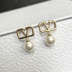  Bông Tai Valentino Màu Vàng Ngọc Trai Trắng Tinh Tế 