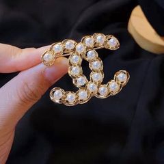  Cài Áo Nam, Nữ - Chanel Màu Vàng Ngọc Trai Trắng (BX) 