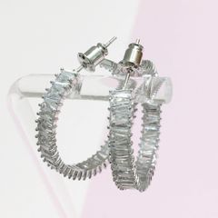  Bông Tai Khoen Tròn Màu Trắng 2,6cm Pha Lê Vuông (AY) 