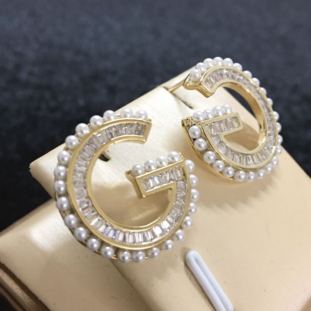  Bông Tai Gucci Bản To Màu Vàng Ngọc Trai & Pha Lê Trắng (AA) 