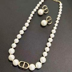  Bộ Trang Sức Dior Vàng - Vòng cổ Choker & Bông Tai Ngọc Trai Quý Phái (AN) 