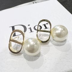  Bông Tai Dior Màu Vàng Ngọc Trai (AL) 