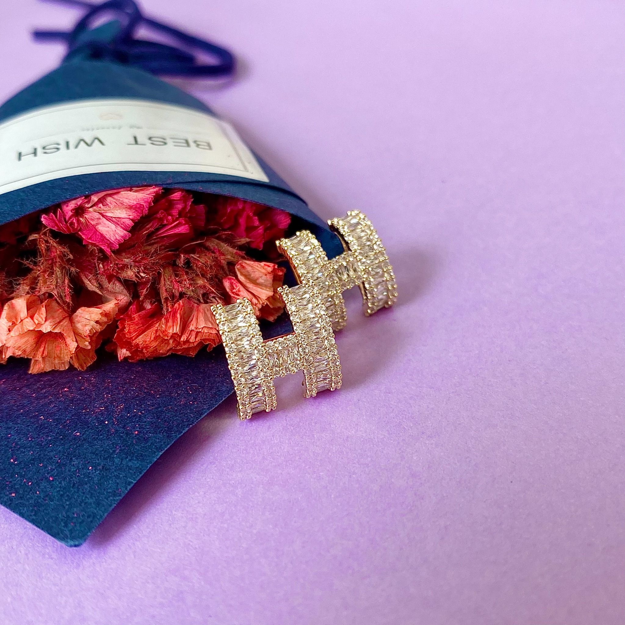  Bông Tai Hermes Màu Vàng Pha Lê Trắng (AH) 