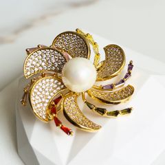  Cài Áo Cánh Hoa Pha Lê Màu & Ngọc Trai Trắng (AT) 