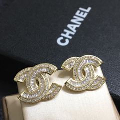  Bông Tai Chanel Bản To Màu Vàng Pha Lê Trắng (BV) 