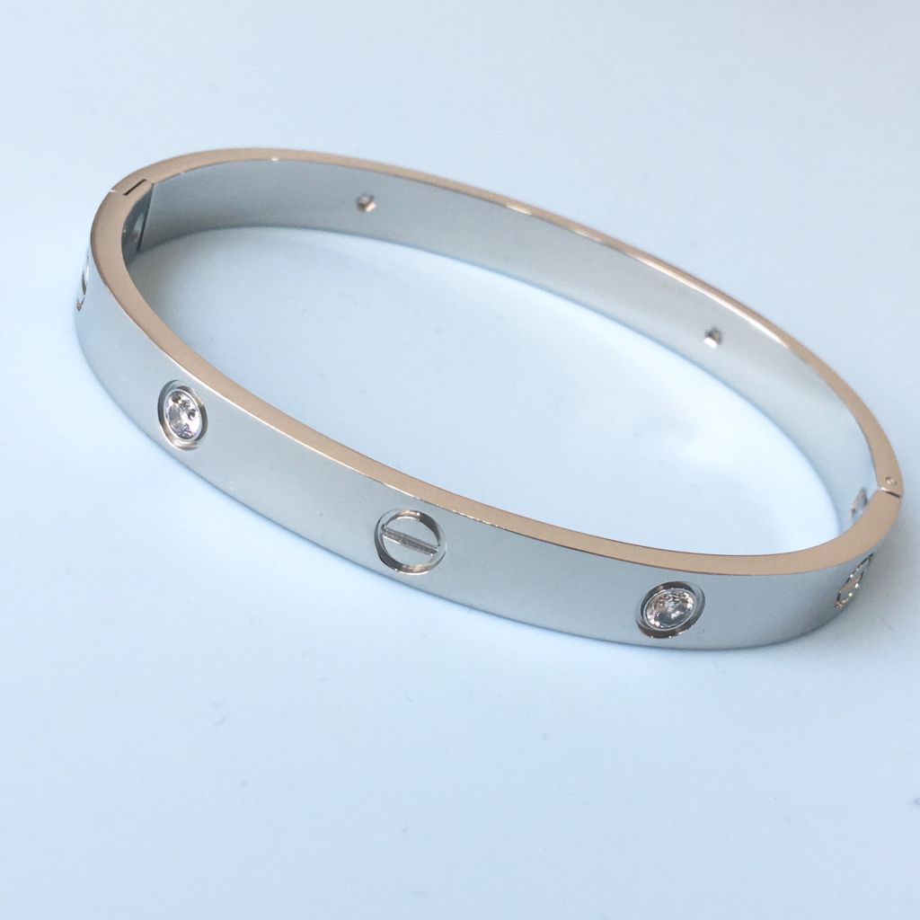  Vòng Tay Cặp Đôi Tình Yêu - Cartier Màu Trắng Titan Cao Cấp Pha Lê (AB) 