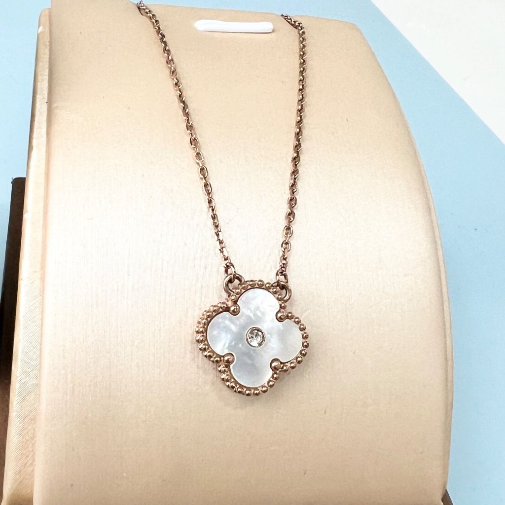  Dây Chuyền Titan Cao Cấp - Cỏ 4 Lá May Mắn Vỏ Trai Thiên Nhiên & Pha Lê Trắng 