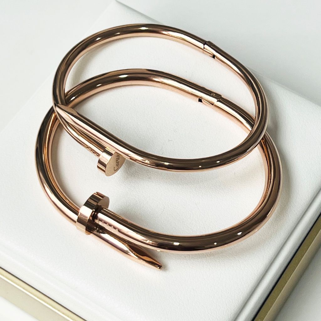  Vòng Tay Cặp Đôi Tình Yêu - Cartier Cây Đinh Màu Vàng Hồng Titan Cao Cấp (AK) 