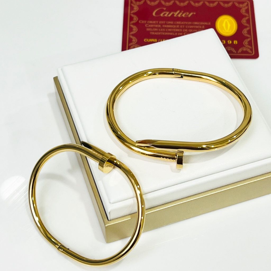  Vòng Tay Cặp Đôi Tình Yêu - Cartier Cây Đinh Màu Vàng Titan Cao Cấp (AL) 