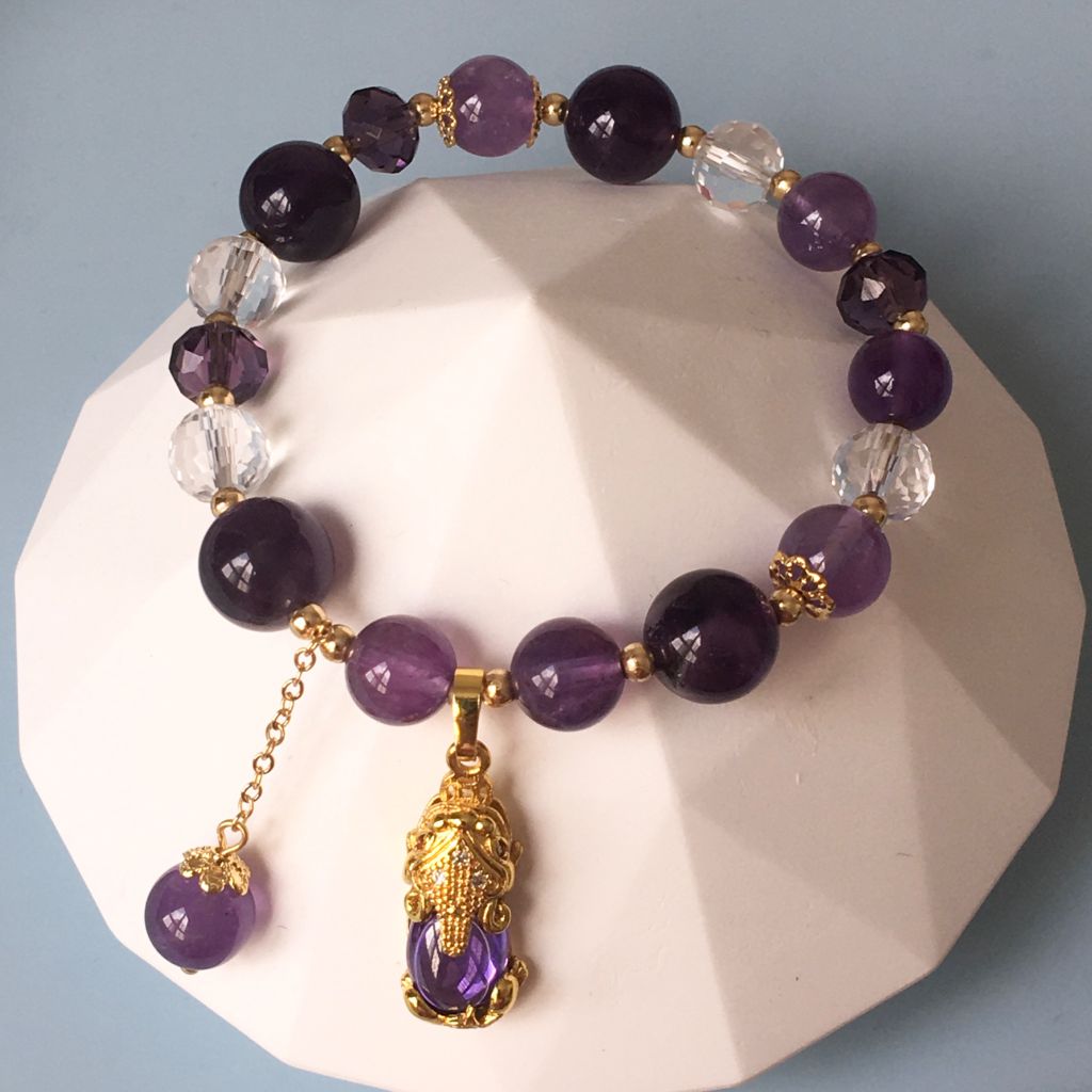  Vòng Đá Phong Thuỷ Cao Cấp - Con Tỳ Hưu Tài Lộc Thạch Anh Tím & Trắng Tự Nhiên 