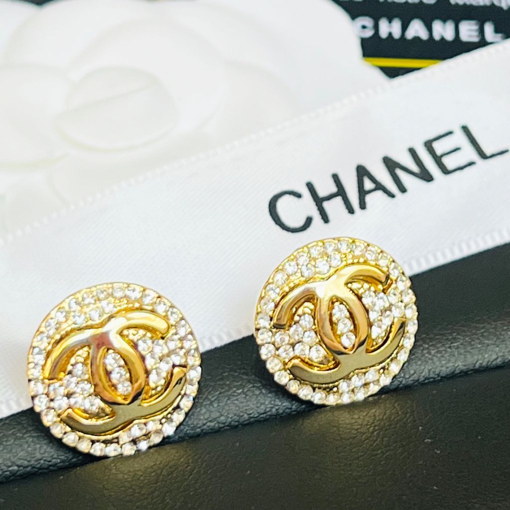  Bông Tai Chanel Bản To Màu Vàng Pha Lê Trắng (CJ) 