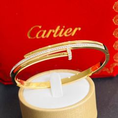  Vòng Tay TiTan Cao Cấp - Cây Đinh Cartier Màu Vàng Pha Lê (AK) 