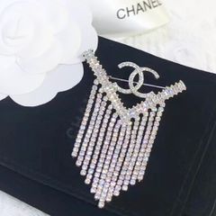  Cài Áo Nam, Nữ - Chanel Màu Trắng Pha Lê (CA) 