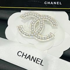  Cài Áo Nam, Nữ - Chanel Màu Trắng Ngọc Trai & Pha Lê (CZ) 